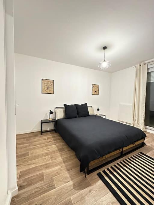 Apartament Cosy House A 6 Min Du Rer A Et Psa Carrières-sous-Poissy Zewnętrze zdjęcie